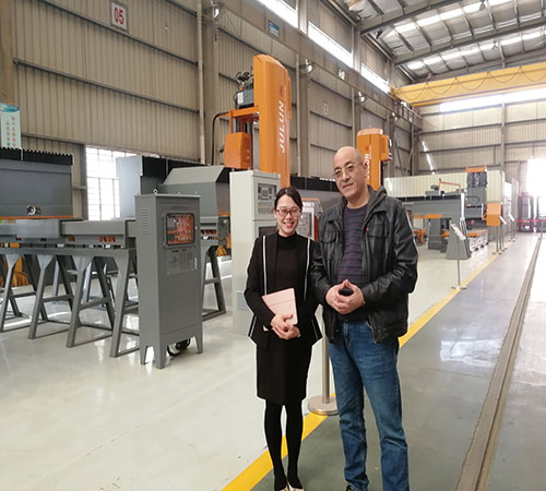 Middle East Customer Visit Julun Factory